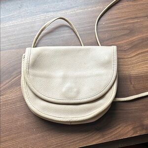 Stone Mountain Cream Leather Shoulder Bag
